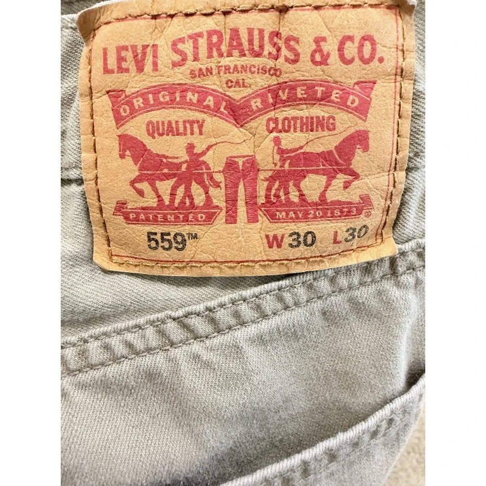 Levis levi 559